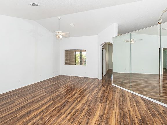 4th image of 8469 E Topeka Pl