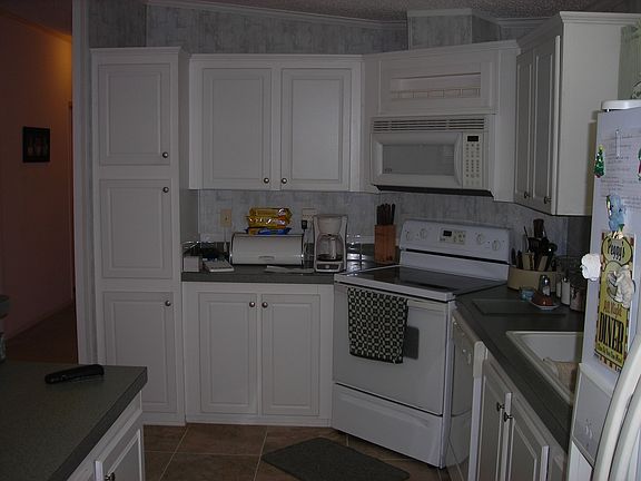 4th image of 4468 SE Sweetwood Way