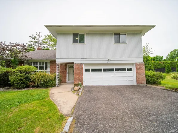 1 Horizon Road, Great Neck, NY 11020