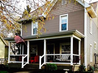 418 W Main St, Sugarcreek, OH