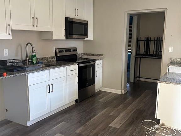 2nd image of 1635 40TH STREET S