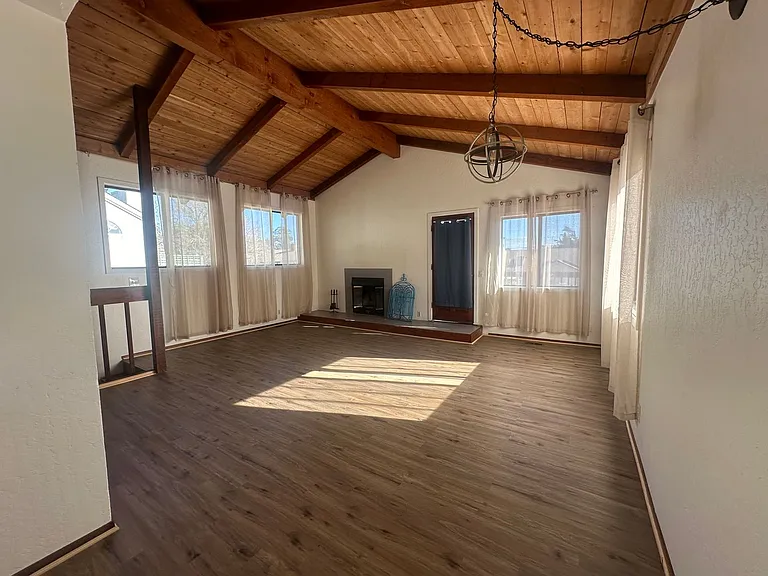 3326 Fairway Dr — Photo 6