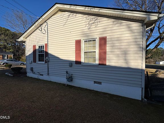 3rd image of 501 Sunset Ave