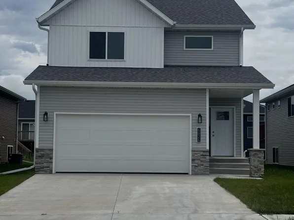 6826 Thomas St, Horace, ND 58047