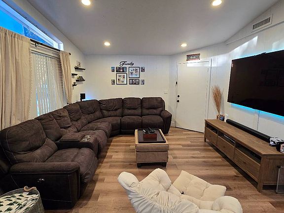 4th image of 1601 S Garey Ave Spc 112