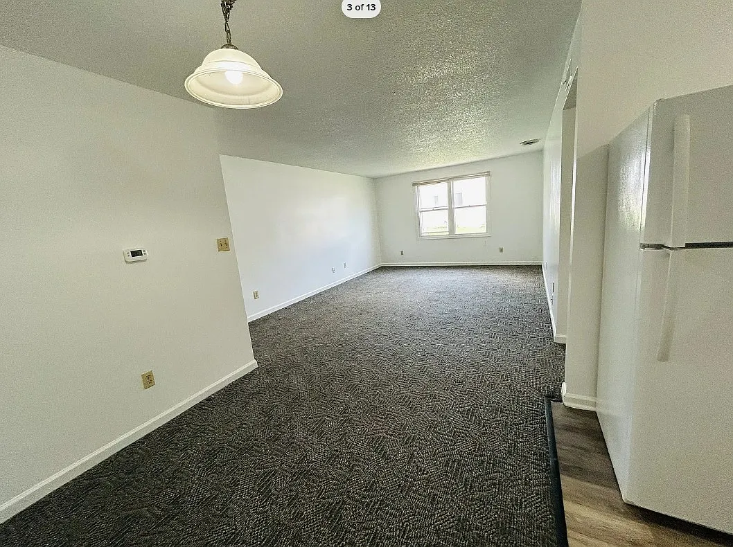 2 bed, 900 sqft, $925 — Photo 1