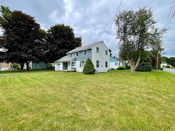 2nd image of 1115 Avenue A