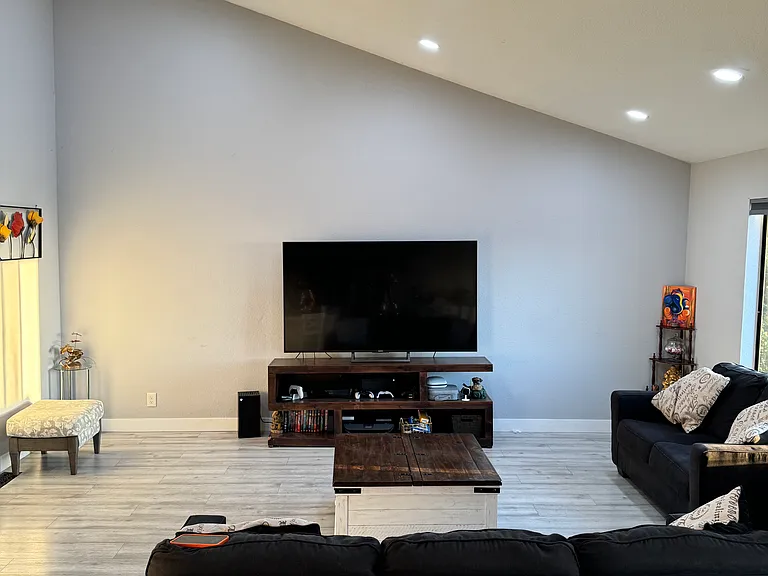 3217 Contreras Pl #3217 — Photo 7
