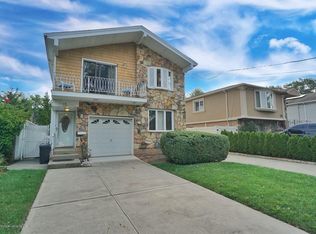 15 Preston Ave, Staten Island, NY 10312