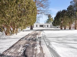 2629 N McAree Rd, Waukegan, IL 60087