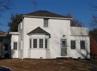 513 S Walnut St, Dale, IN 47523