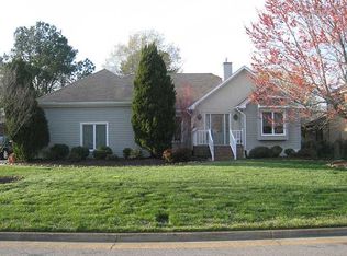 4016 Sarsfield St, Virginia Beach, VA 23456