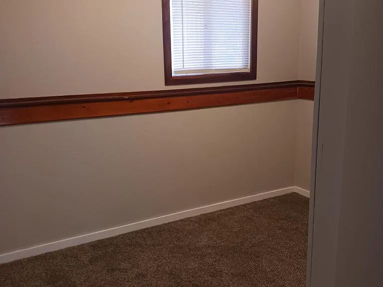 3895 Kim Dr — Photo 5