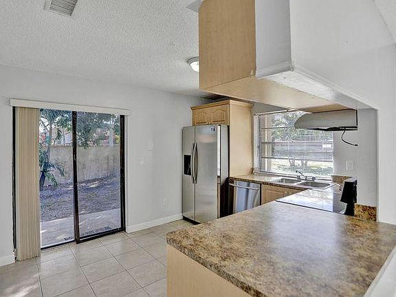 All new appliances, they have never been used!