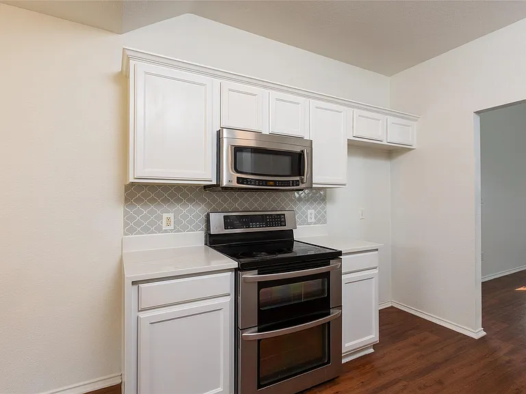 2571A Georgian Dr — Photo 20