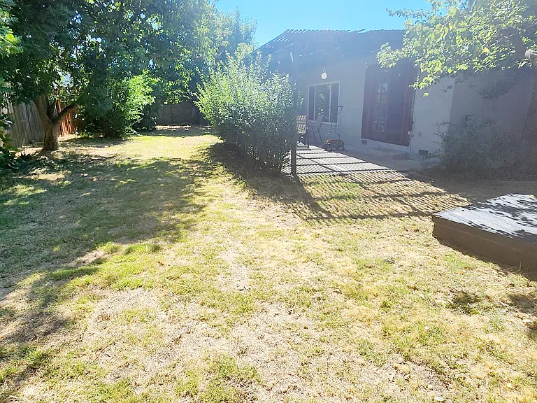 8401 La Riviera Dr — Photo 23