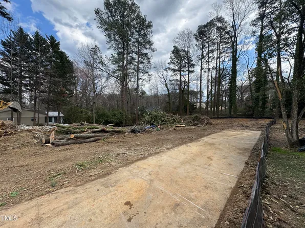 505 S Harrison Ave #10, Cary, NC 27511