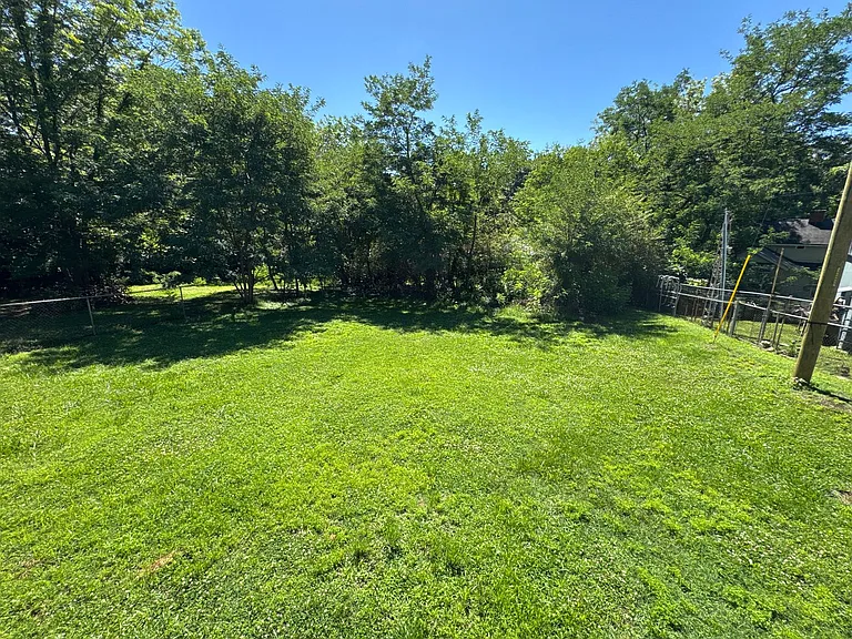 107 S Inman Ave — Photo 13