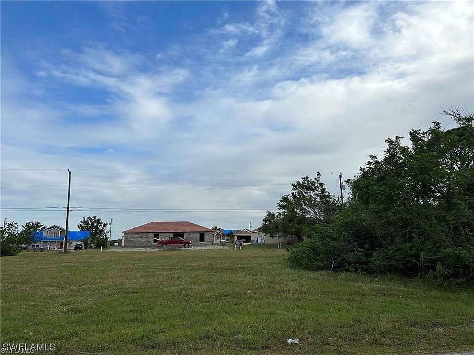 1st image of 1903 NE 20th Ave