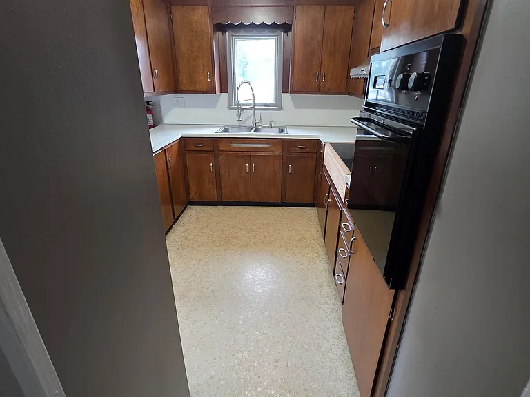 195 White Horse Ave #2 — Photo 3