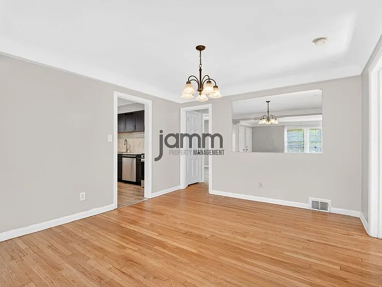 19239 Winslow Rd — Photo 30