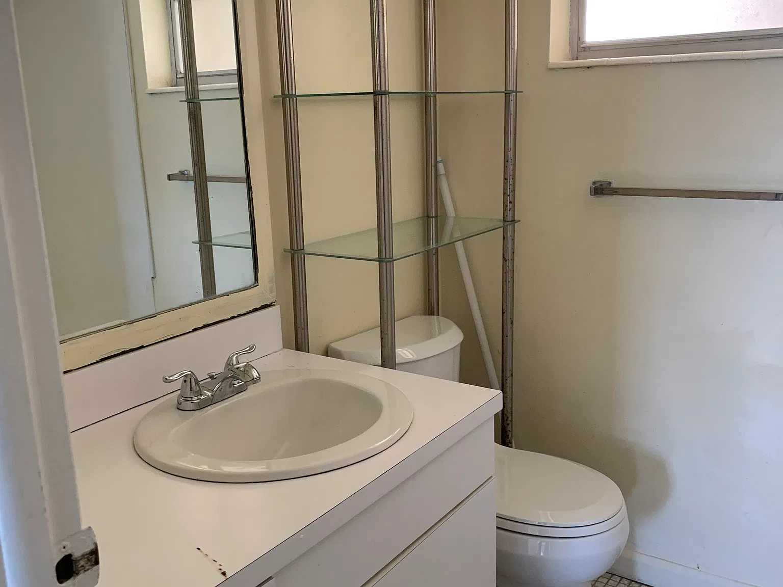 1 bed, 1.5 bath, 768 sqft, $1,500 — Photo 3