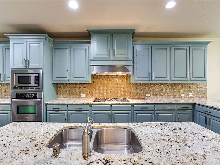 419 Rio Grande Dr — Photo 15