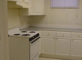 15 Central Ave #B, Salisbury, MA 01952