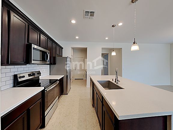 4th image of 18423 W Getty Dr