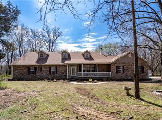 11992 Cripps Rd, Gentry, AR 72734