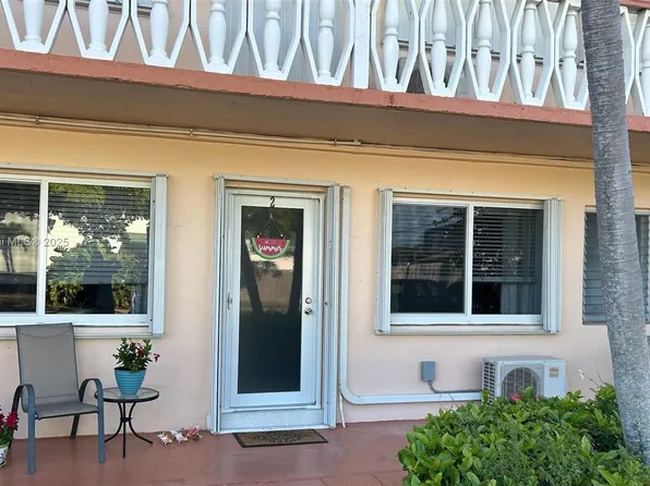 1000 SW 10th Ter APT 2P, Hallandale Beach, FL 33009