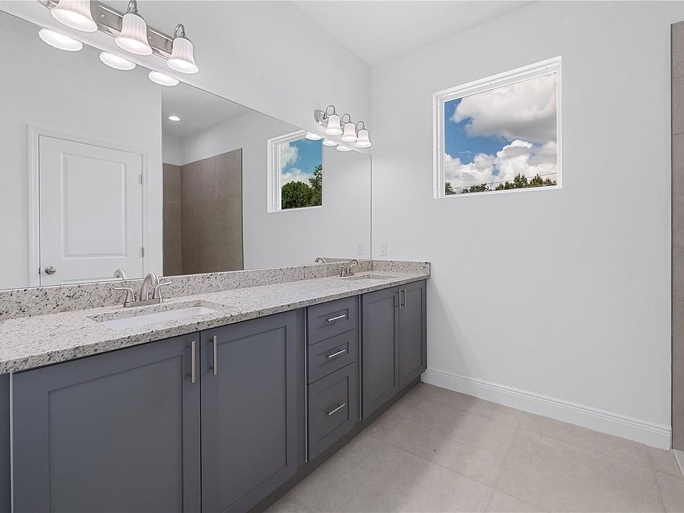 1st image of 412 Jay Ct