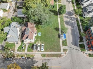 941 3rd St E, Saint Paul, MN 55106