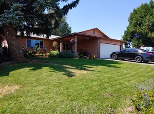 106 Miles Dr, Zillah, WA 98953