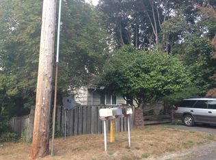 2716 NE 97th St, Seattle, WA 98115