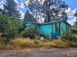 936 Tucker Rd, Toledo, WA 98591