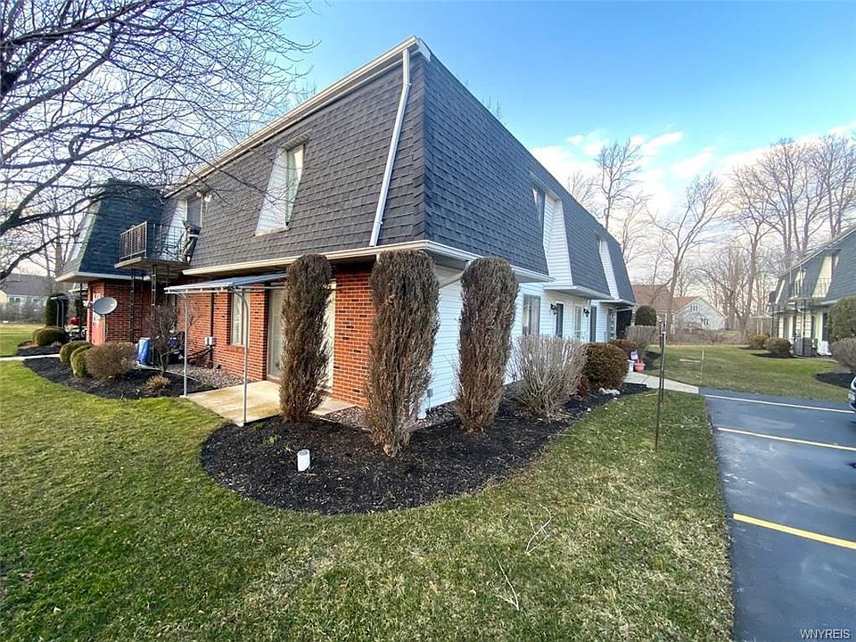 1st image of 97A Foxberry Dr