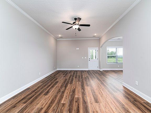 3rd image of 6019 Pelion Park