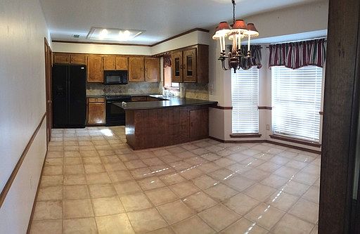 5th image of 2544 N Cotswald Dr