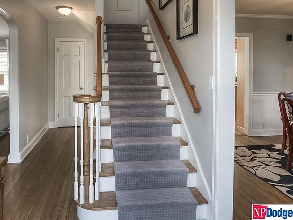 4th image of 6211 Underwood Ave