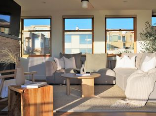 232 24th Pl, Manhattan Beach, CA 90266