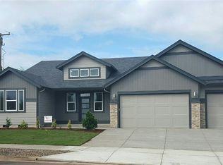 5026 Umpqua Ln NE, Albany, OR 97321