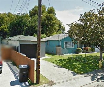 3rd image of 1028 Bradley Way