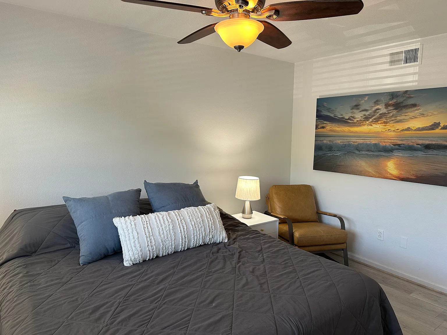1 bed, 790 sqft, $2,000 — Photo 2