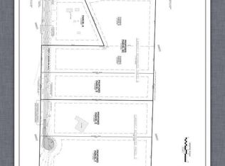 11655 Firefly Woods Dr SE, Lowell, MI 49331