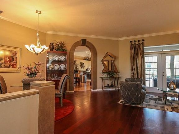 4th image of 3598 Justin Dr