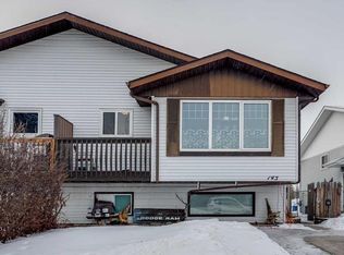 145 E Rupert Cres, Red Deer, AB T4P 2Y9