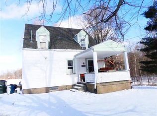 7132 Hawk Rd, East Rochester, OH 44625