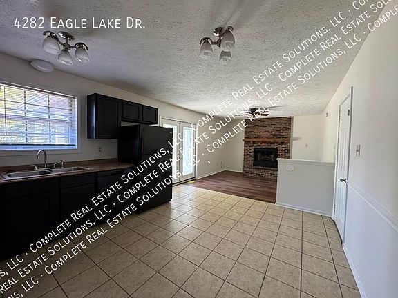 4th image of 4282 Eagle Lake Dr