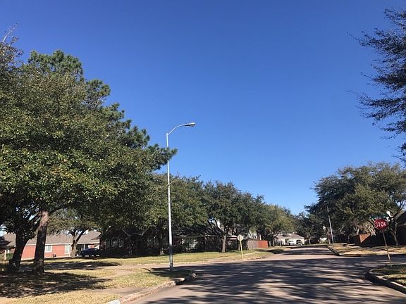 4th image of 16403 Shining Rock Ln
